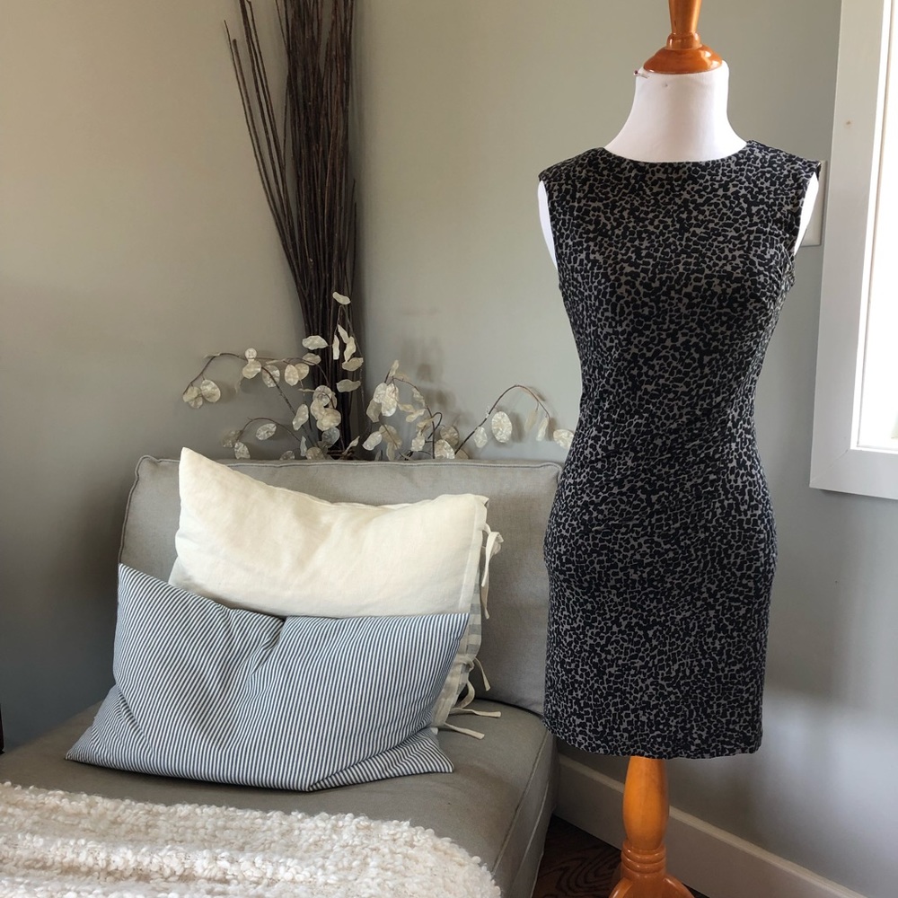 LOFT knit anima print dress.